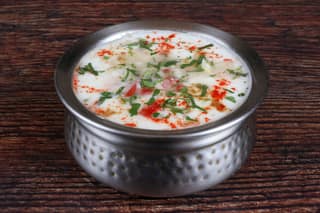 Mixed raita