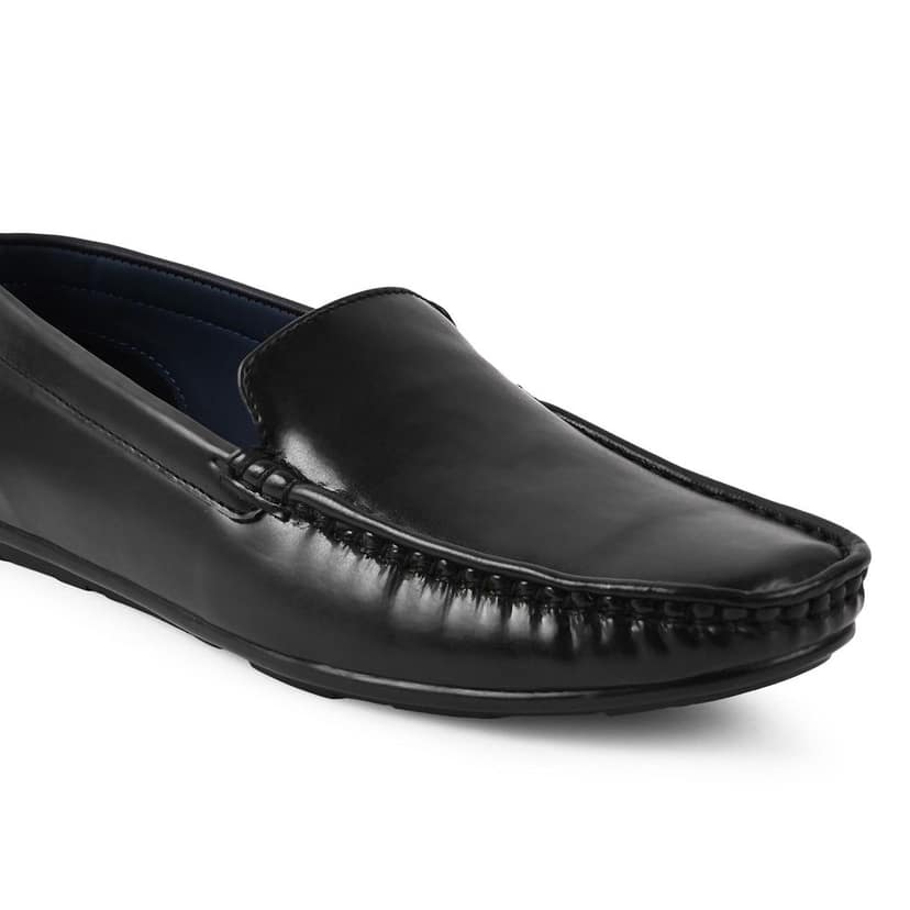 Paragon Black Formal Slip-On Loafers for Men view 7
