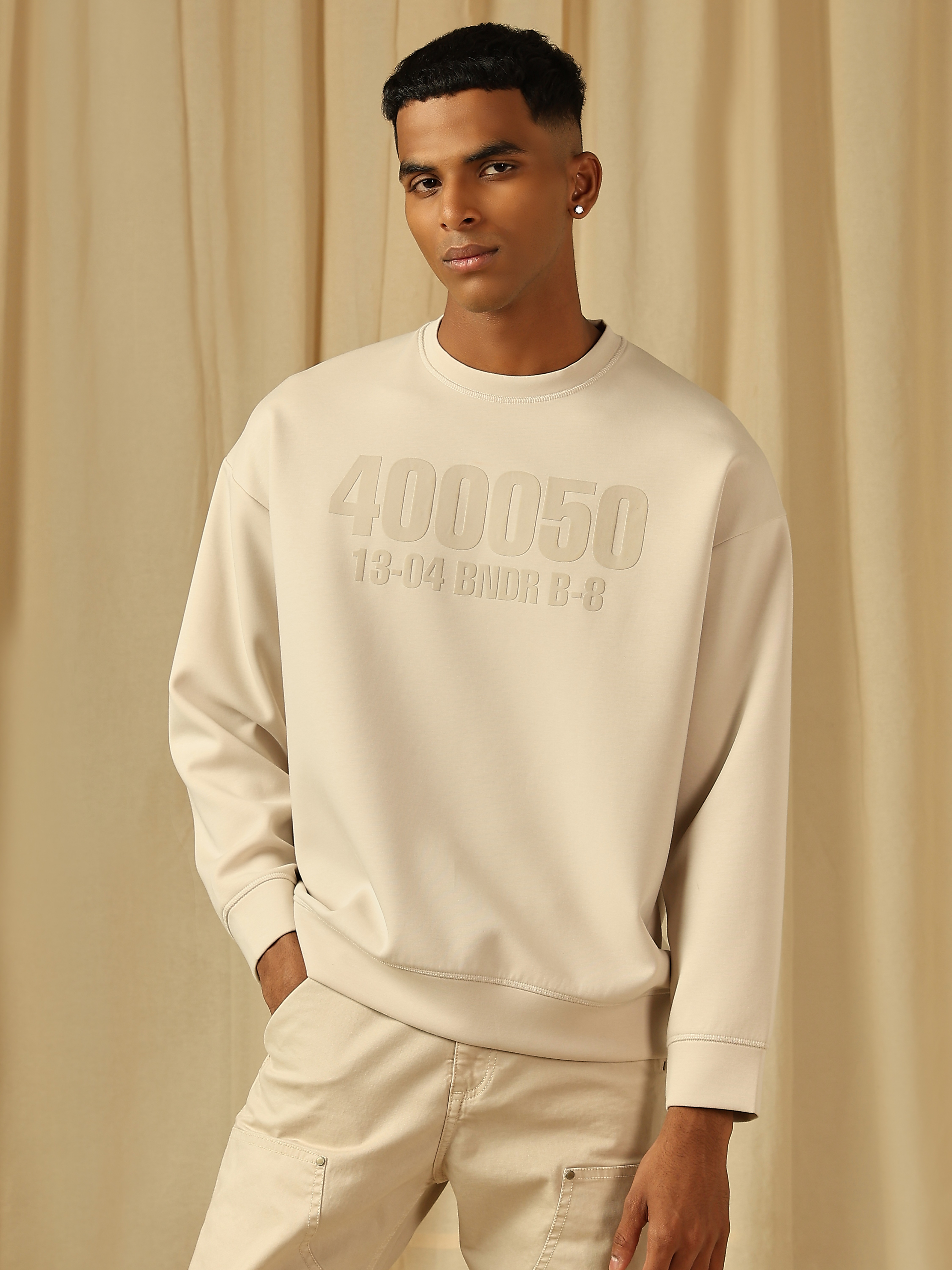 SWEAT SHIRT