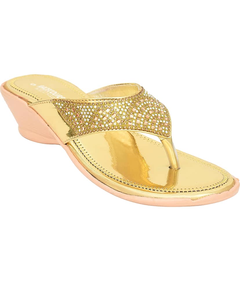 Racecourse - Gold Women's Slip On Heels