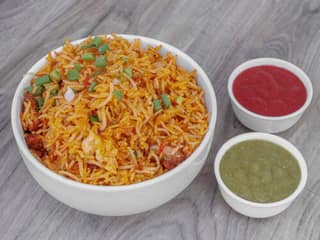 Schezwan Fried Rice Egg