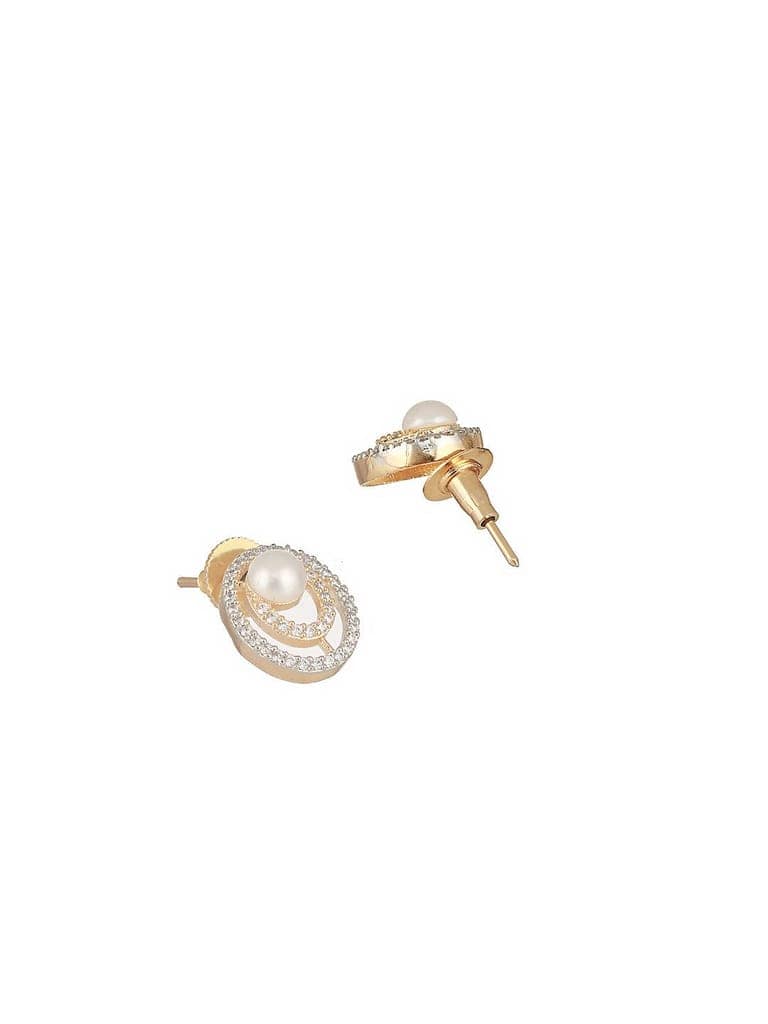 Gold Toned Pearl Beaded Designer Minimal Pendant Jewellery Set view 8