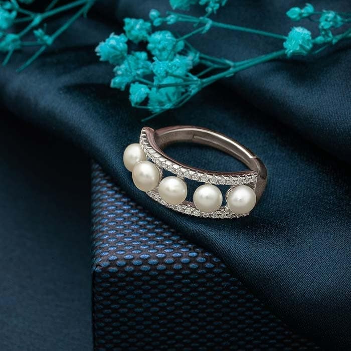 Silver Pearl Crest Ring view 3