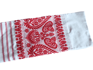 Traditional Assamese Cotton Fulam Gamusa