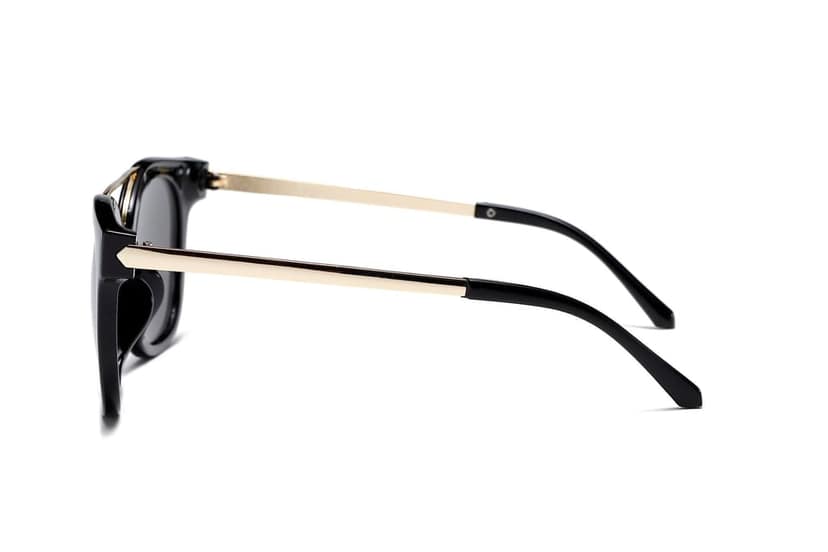 Eyenaks Premium Sunglass For Women | Mirrored Lens With UV400 Protection | Premium Metal And PC Frame | Pack Of 1 view 3