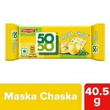 Britannia 50-50 Maska Chaska Salted Biscuits, 40.5 G