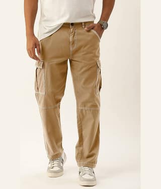 Bene Kleed Men Relaxed Mid-Rise Pure Cotton Cargos With Contrast Stitch