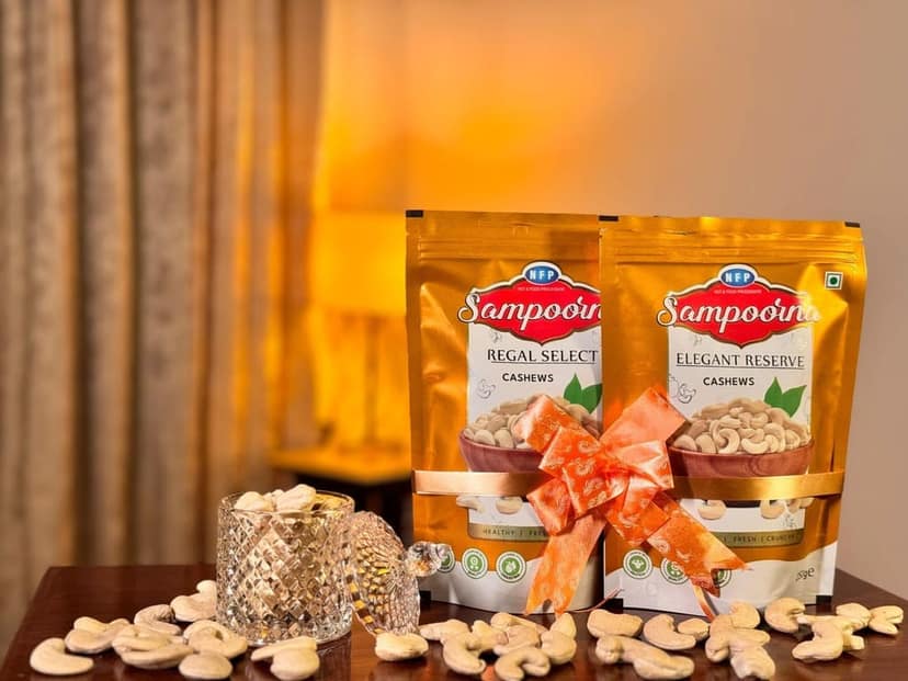 NFP SAMPOORNA Sampoorna foods Elegant & Regal Organic Premium Cashew Nuts(Kaju) Unsalted Gluten Free Dry Fruit Healthy Snack Cashews(2x250g) view 2