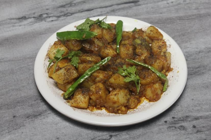 Aloo pepper dry [400 ml]