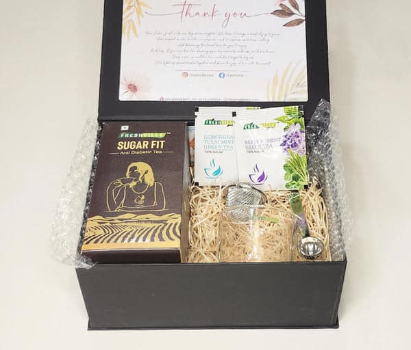 Freshville Sugar Fit Tea Box with Spoon Strainer and Cup 120gm