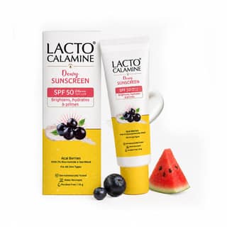 Lacto Calamine Dewy Glow Lightweight Sunscreen SPF 50 PFA +++ UVA & UVB Protection-Oily Skin | Acai Berries, Niacinamide & Watermelon | Dermatologically Tested | 50g Lacto Calamine Dewy Glow Lightweight Sunscreen SPF 50 PFA +++ UVA & UVB Protection-Oily
