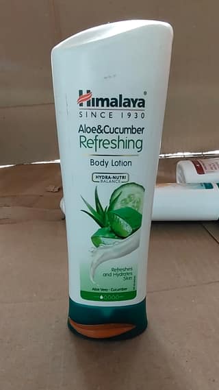 Himalaya aloe & cucumber refreshing body lotion