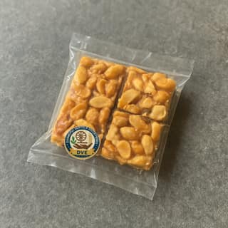 Danmothi Vantala Enterprises's peanut chikki