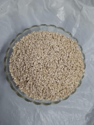 Organic Sesame Seeds - 100% Natural & Pure - Hulled & Unhulled Sesame Seeds - High in Protein, Fiber, and Healthy Fats - Great for Salads, Stir-fries, and Baking