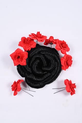 Hair pins with flowers