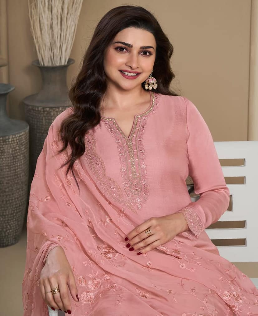 New Wedding Wear Crepe Silk Straight Suit for Women view 3