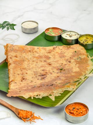 ONION RAVA DOSAI