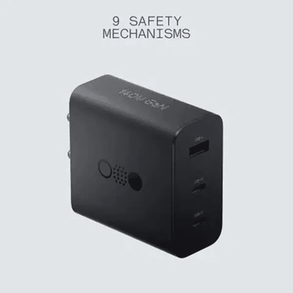 CMF by Nothing 140W GaN 5 A 3 Port Mobile Charger with Detachable Cable view 4