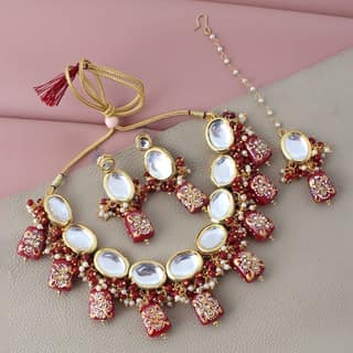 LUCKY JEWELLERY Back Meenakari 18k Gold Plated Maroon Color Tika Earring Combo Uncut Big Faux Kundan Choker Necklace set
