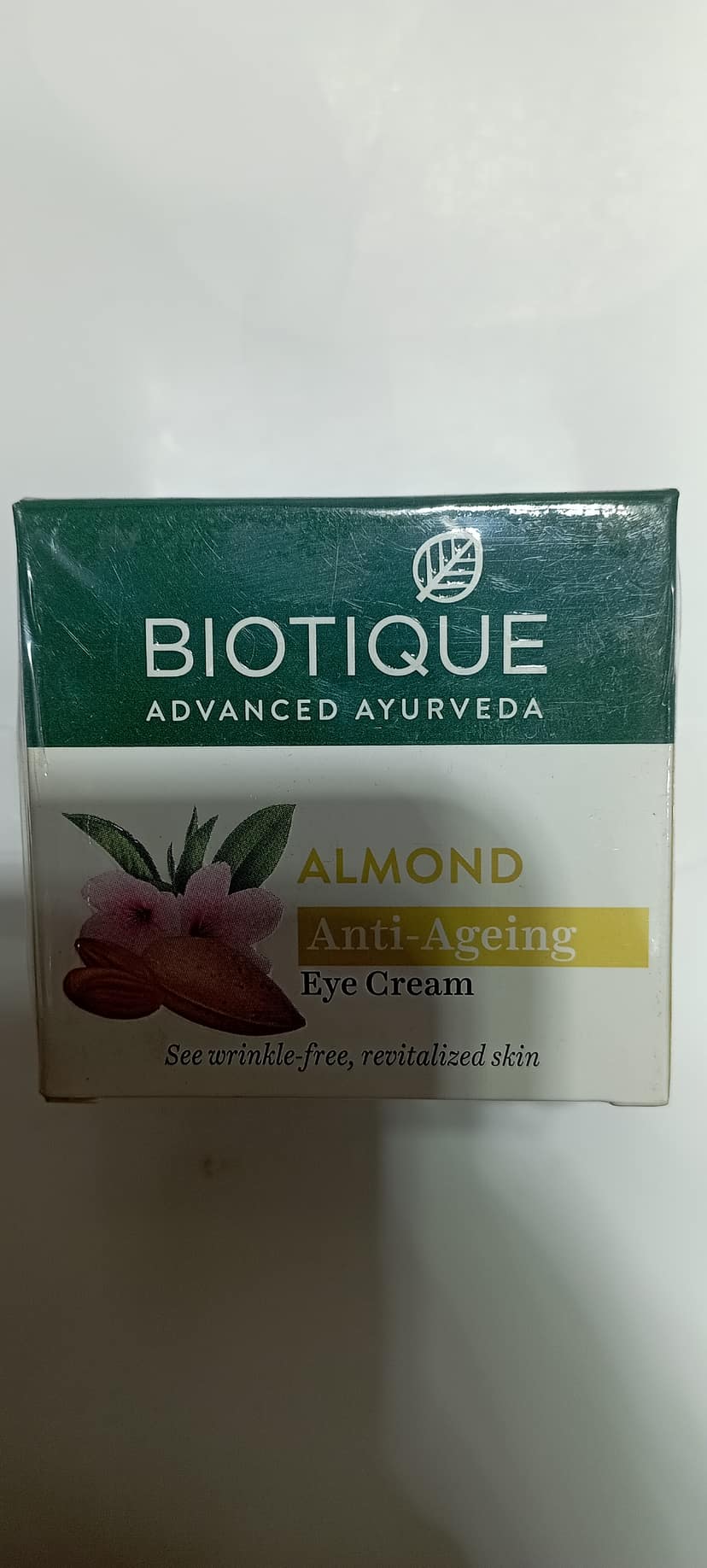 BIOTIQUE ADVANCED AYURVEDA ALMOND ANTI AGEING EYE CREAM SEE WRINKLES FREE REVITALIZED SKIN 15.G