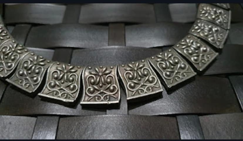 German Silver Antique Finished Jewelry Set view 3