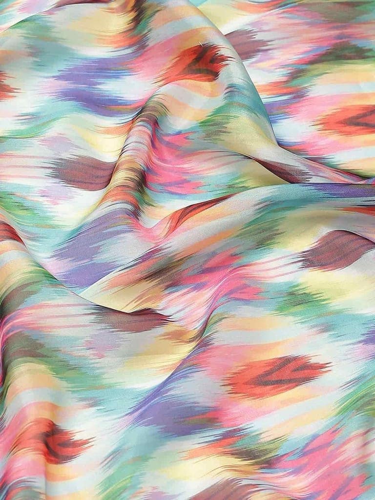 Women's Colorblock Digital Printed Chiffon Saree With Unstiched Blouse Piece view 6