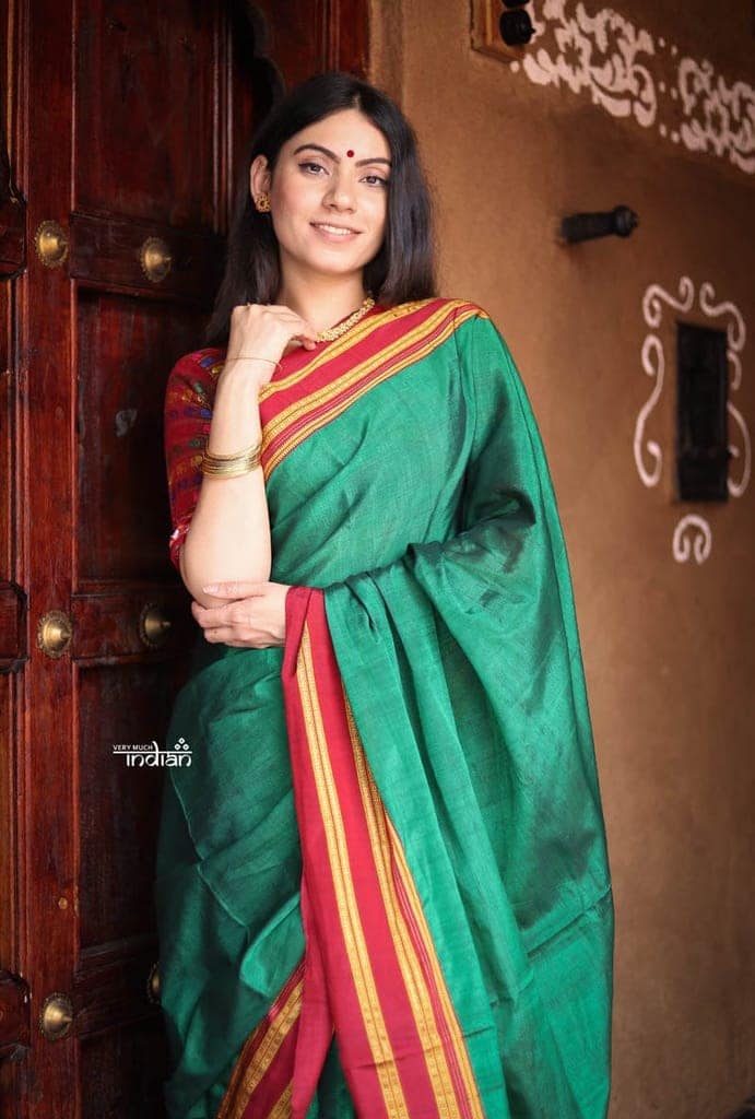 Handloom Cotton Viscose Ilkal Saree with Pure Resham Pallu - Dark Green with Red Border view 2