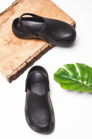 Bersache Extra Soft Classic Casual with Back Strap Regular wear with Ultra Soft & Flexibility Technology Clog for Men's