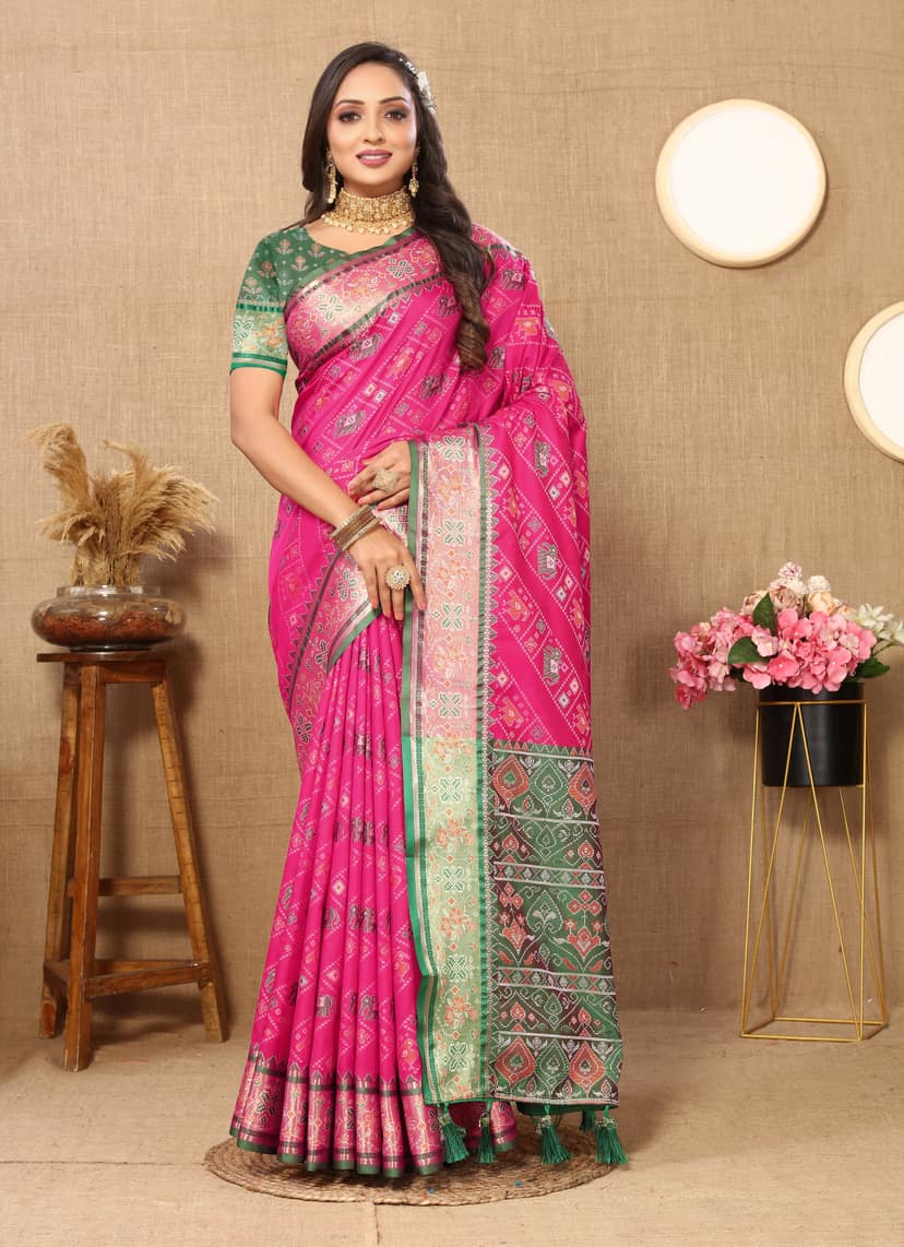 Soft Patola silk saree with Meenakari zari weaw...