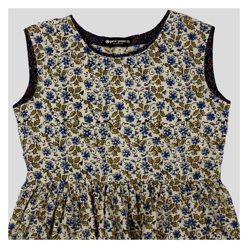 Garvi Gurjari (A Gujarat Govt Enterprise Cream Ajrakh Hand Block Printed Cotton Short Kurti(GGCACST08) view 3