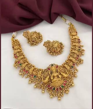 ROFARWORD Gold Brass Necklace Set ( Pack of 1 )