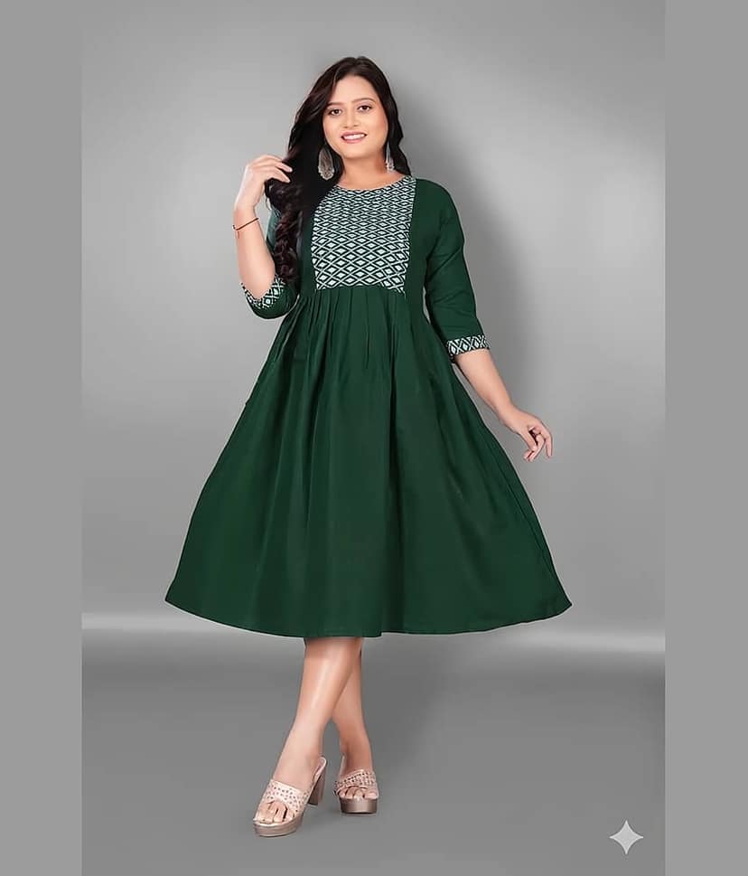 Hetsa Women Cotton Blend Embroidered Anarkali Kurti ( Dark Green )