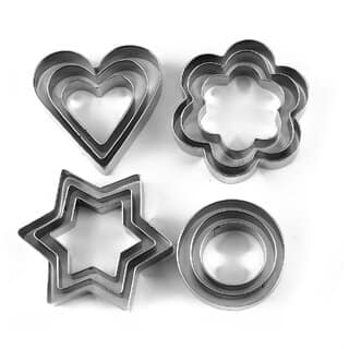 Right Traders Cookie Cutter Stainless Steel Cookie Cutter With 4 Shape, 12 Pieces