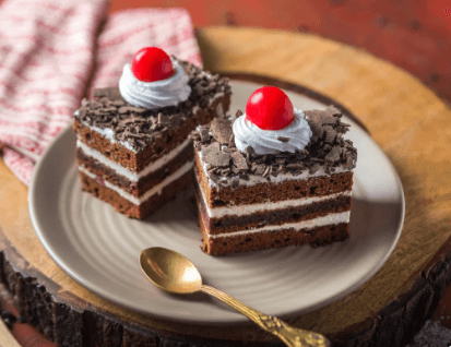 Monginis Black Forest Pastry view 2
