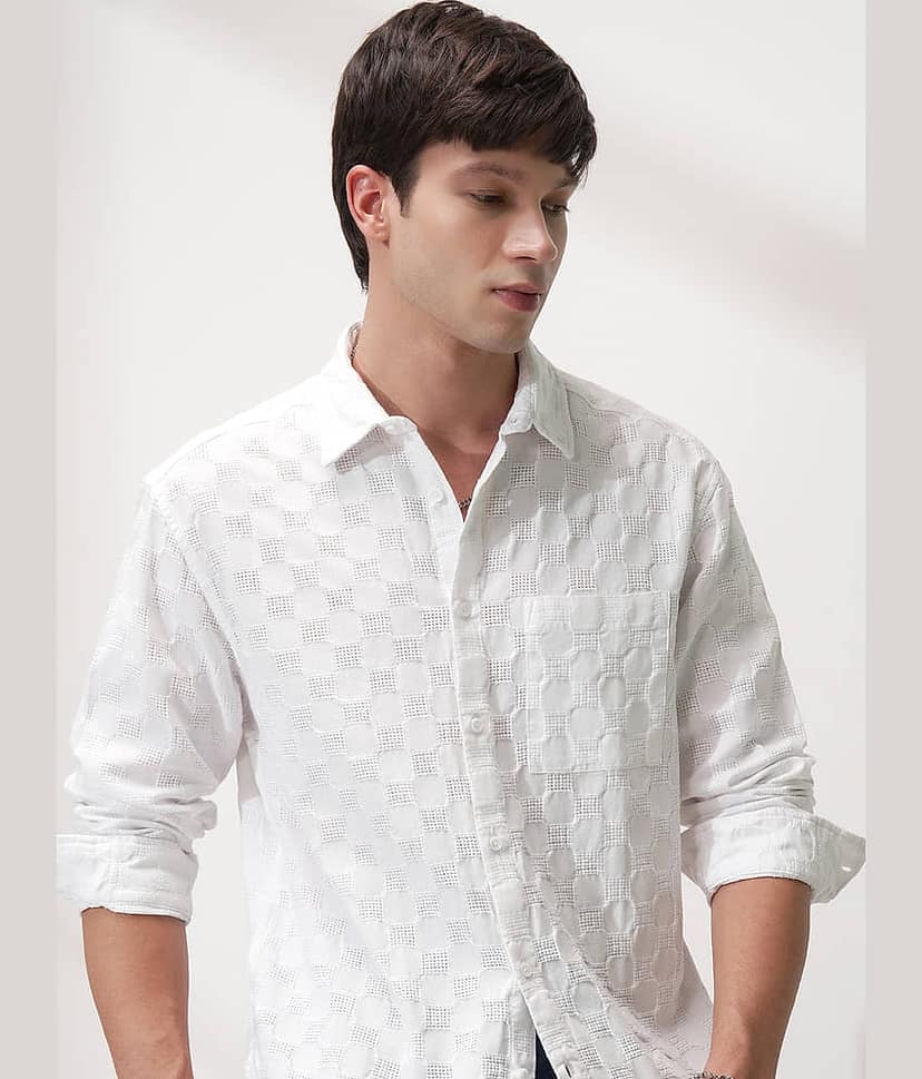 Highlander 100% Cotton Relaxed Fit Self Design Full Sleeves Men's Casual Shirt - White ( Pack of 1 )
