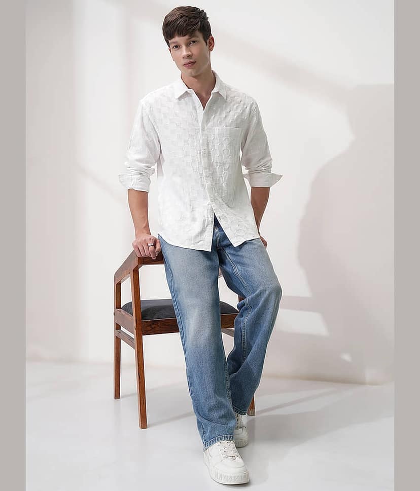 Highlander 100% Cotton Relaxed Fit Self Design Full Sleeves Men's Casual Shirt - White ( Pack of 1 ) view 2