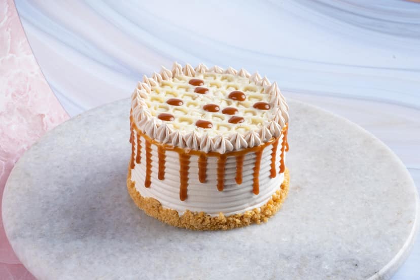 Caramel bento cake