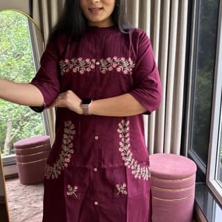 Women's Maroon Embroidered Cotton Blend Straight Kurti With Pant
