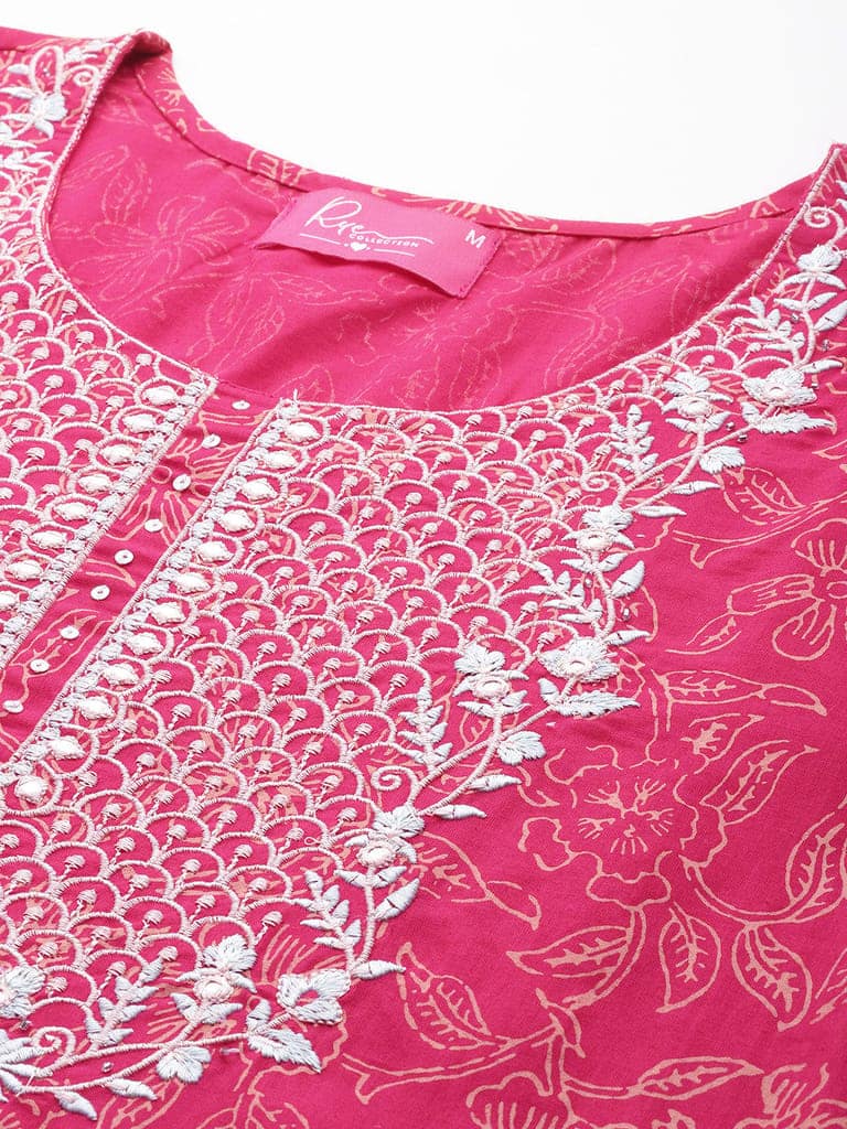 Women Floral Printed Thread Work Kurta view 5