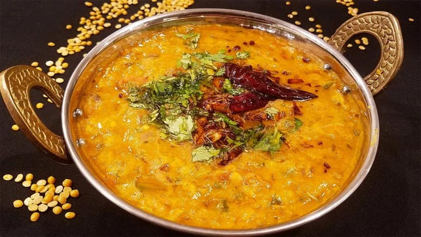 Dhabewali Dal Tarka
