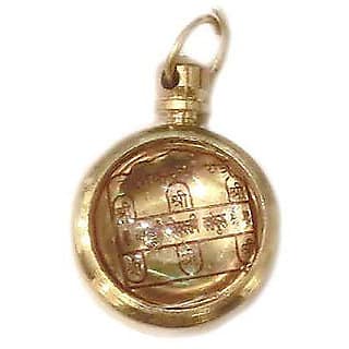 Kesar zems Vashikaran Yantra Locket / Yantra.