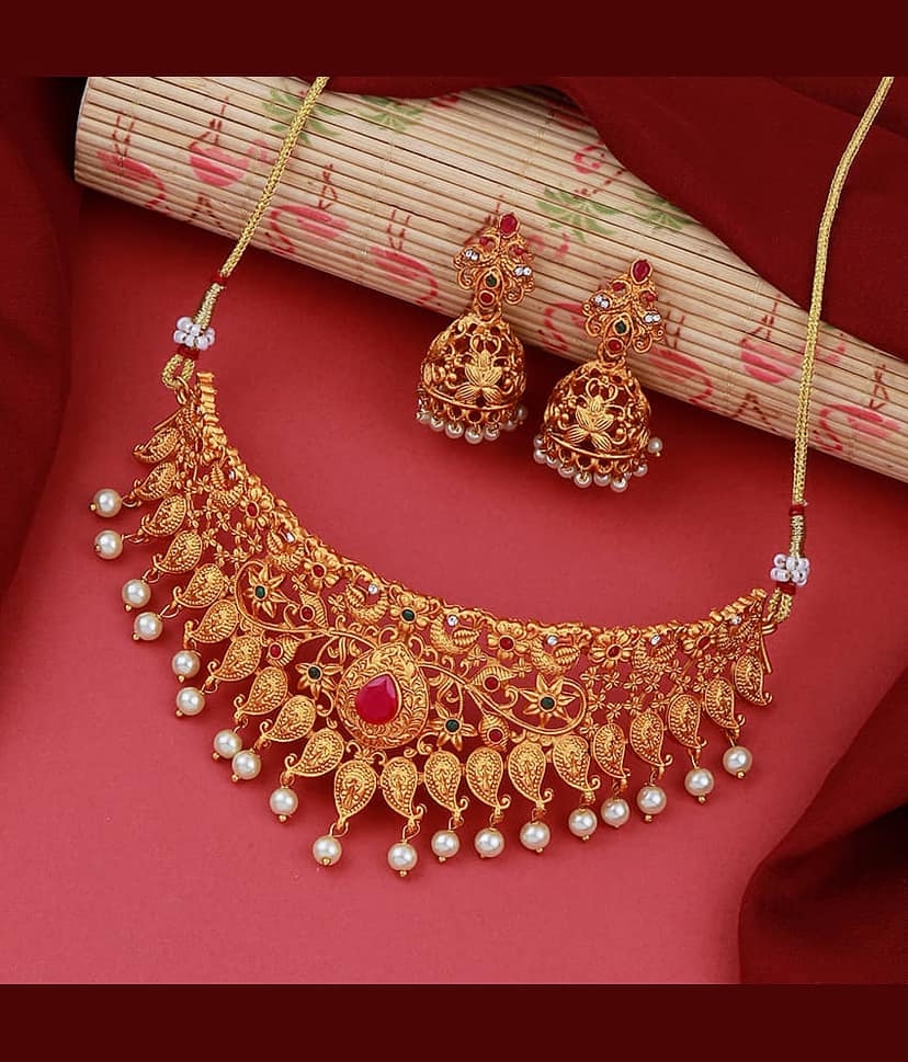 ShreejiHuf Alloy Golden Traditional Necklaces Set Choker
