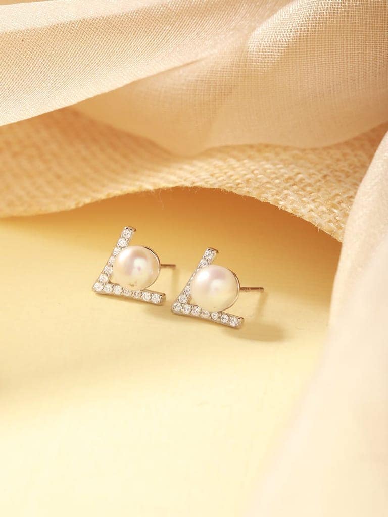 925 Sterling Silver Zircon & Faux Pearl V - Shaped Minimal Studds Earrings view 3