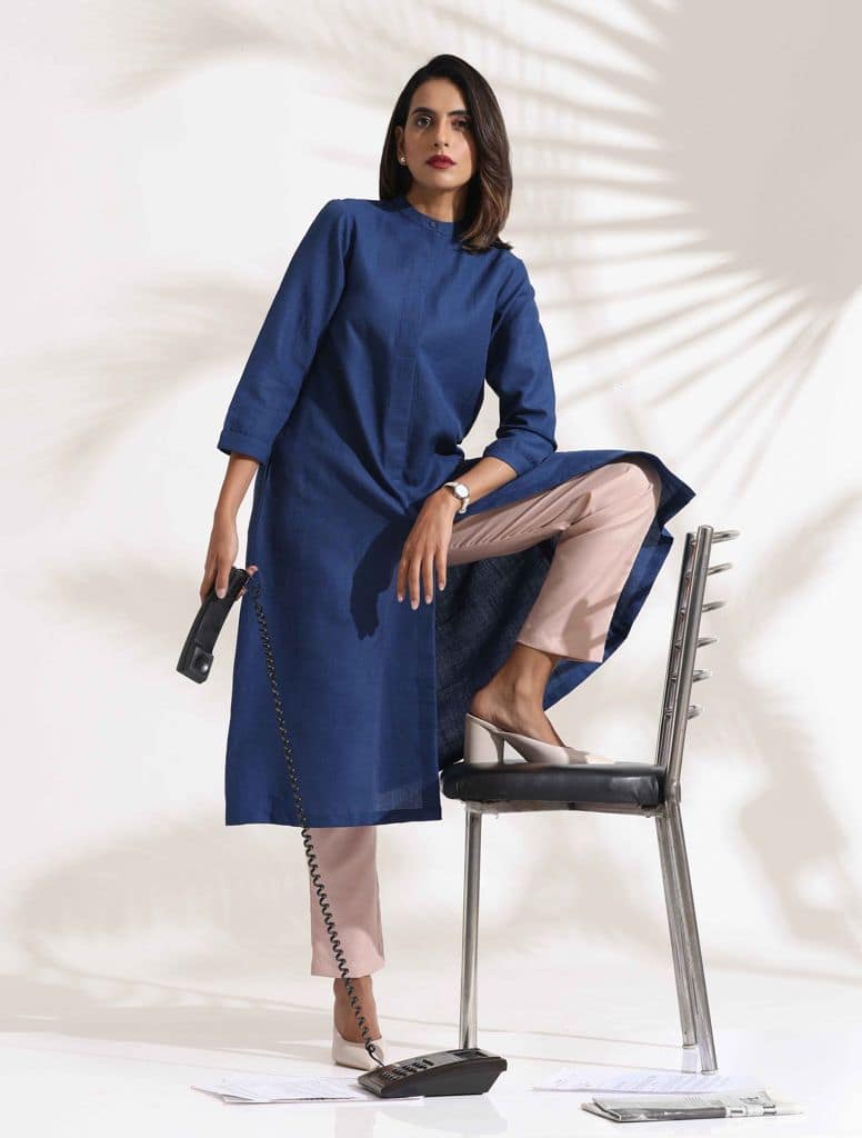 trueBrowns Blue Slub Kurta Set - Maroon (2XL)