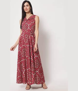 Rudrakriti Women Crepe Printed Gown ( Red )