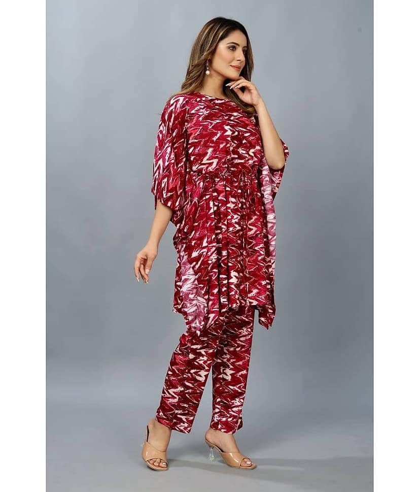 SARRAS Women Printed Asymmetrical Kurti With Pants ( Red ) view 2