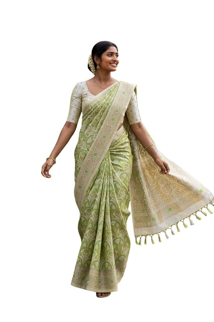 Women’s Woven Saree with Silver Zari Pallu | Elegant Designer Saree for Wedding view 2