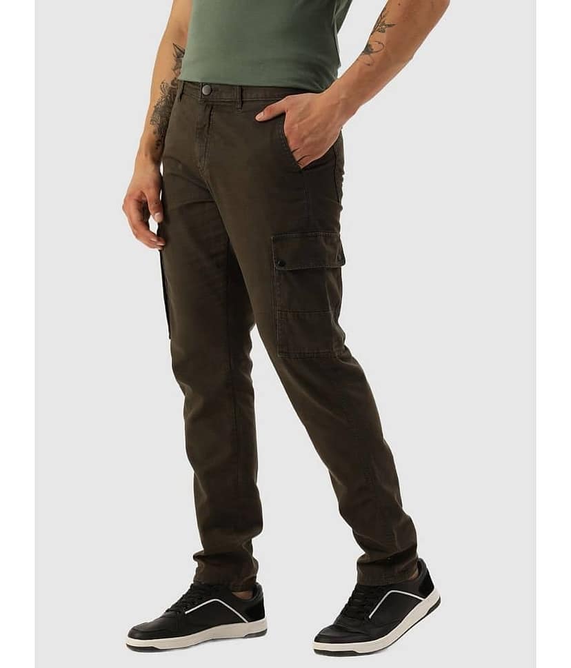 IVOC Men Solid Slim Fit Cargos Trousers view 3