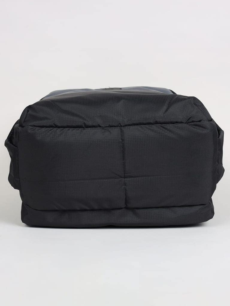 PB Pearl Bags Medium 30L Space Water Resistant 22.5 L Laptop Backpack view 7