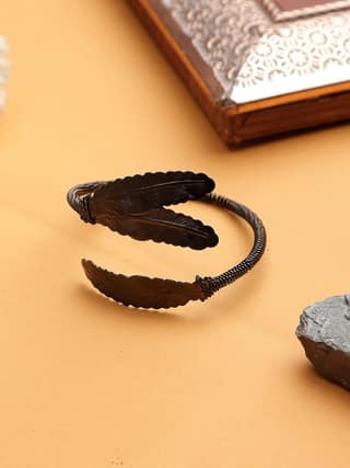 Cardinal Oxidized Silver Color Adjustable Bracelet